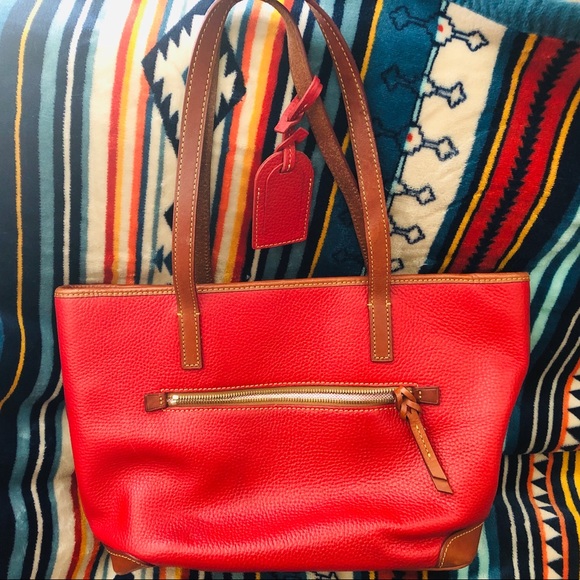 👛 DOONEY & BOURKE🤩 1975, Vintage-Inspired - Picture 2 of 8